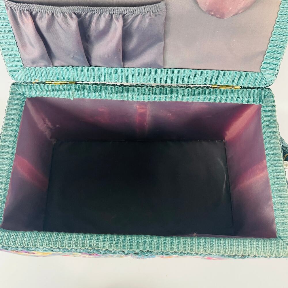 Vintage Style Hobby Sewing Box Blue with Pansy Print Green Trim with Pin Cushion - Picture 5 of 8